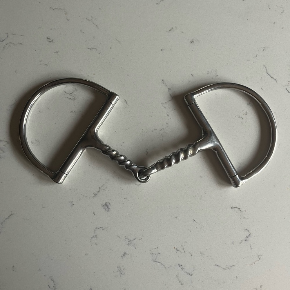 D Ring Twisted Wire 5” bit